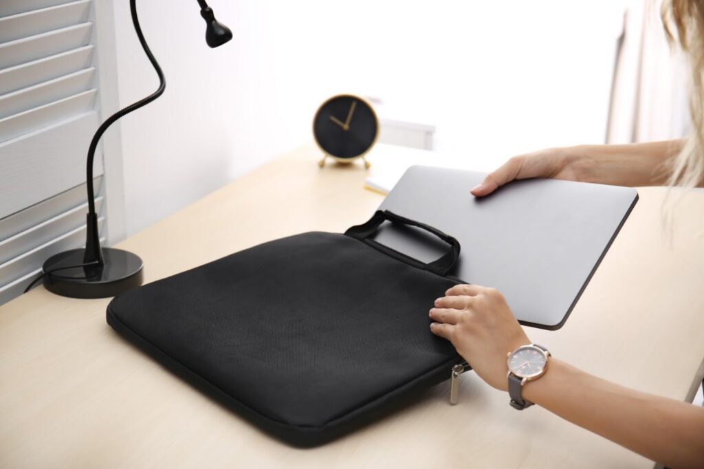 Elegantní batoh na notebook - pro příznivce stylového pohodlí