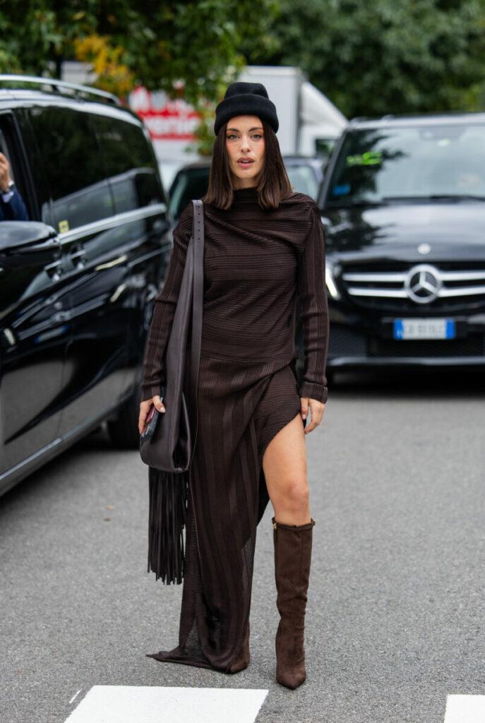 semišové kozačky k šatům